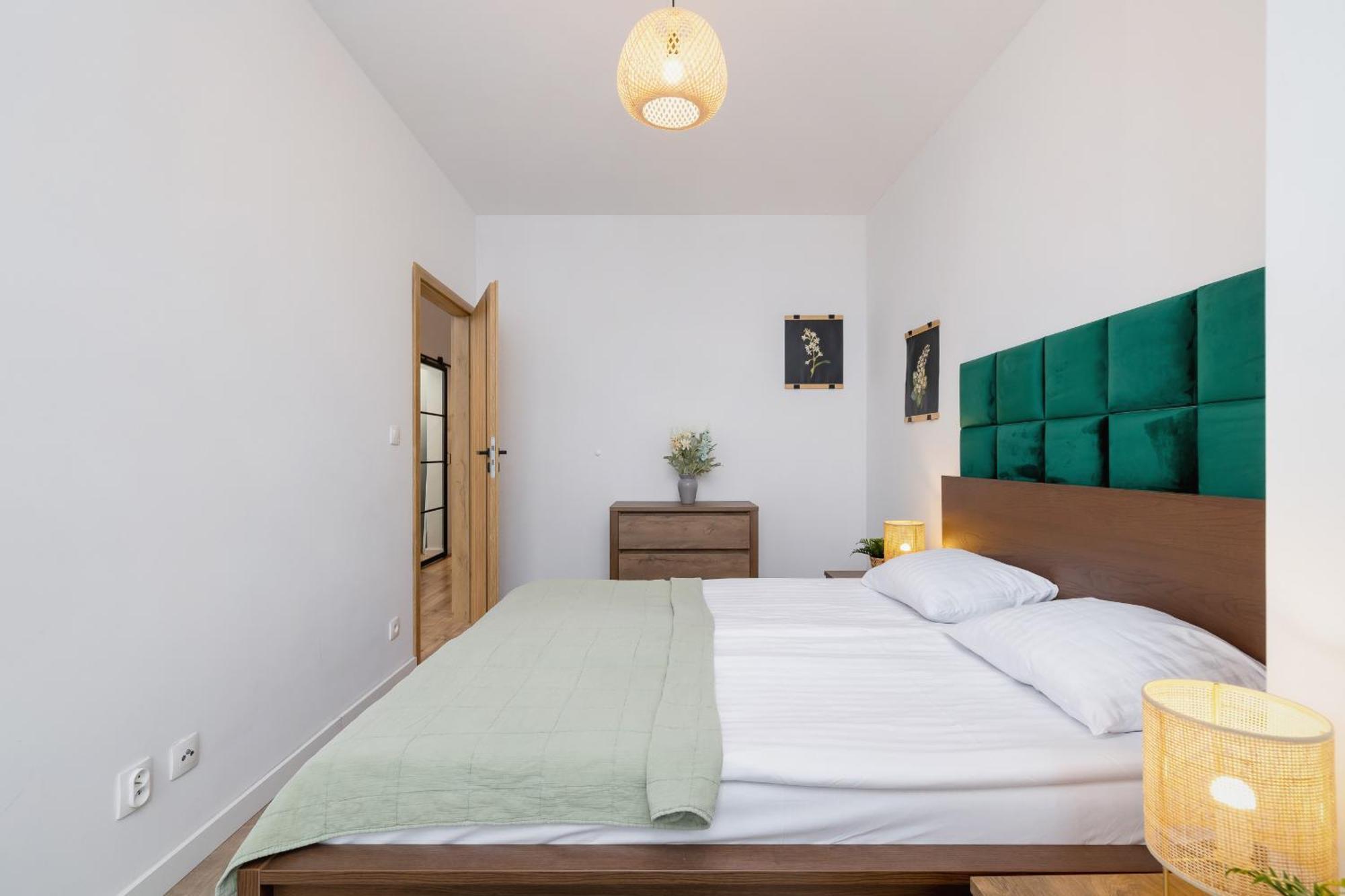 Apartament Exclusive In With Balcony, Parking, Gym And Sauna By Renters