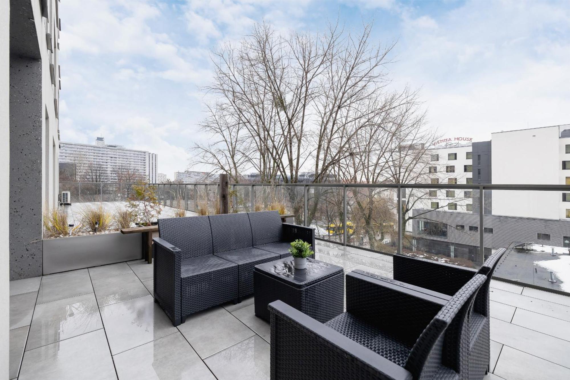Apartament Exclusive In With Balcony, Parking, Gym And Sauna By Renters *